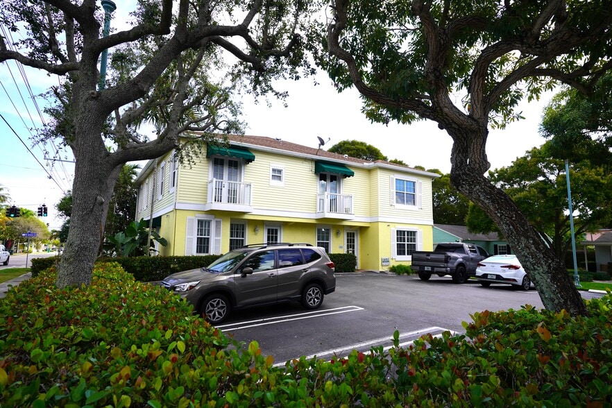 150 N Swinton Ave, Delray Beach, FL for sale - Building Photo - Image 2 of 17