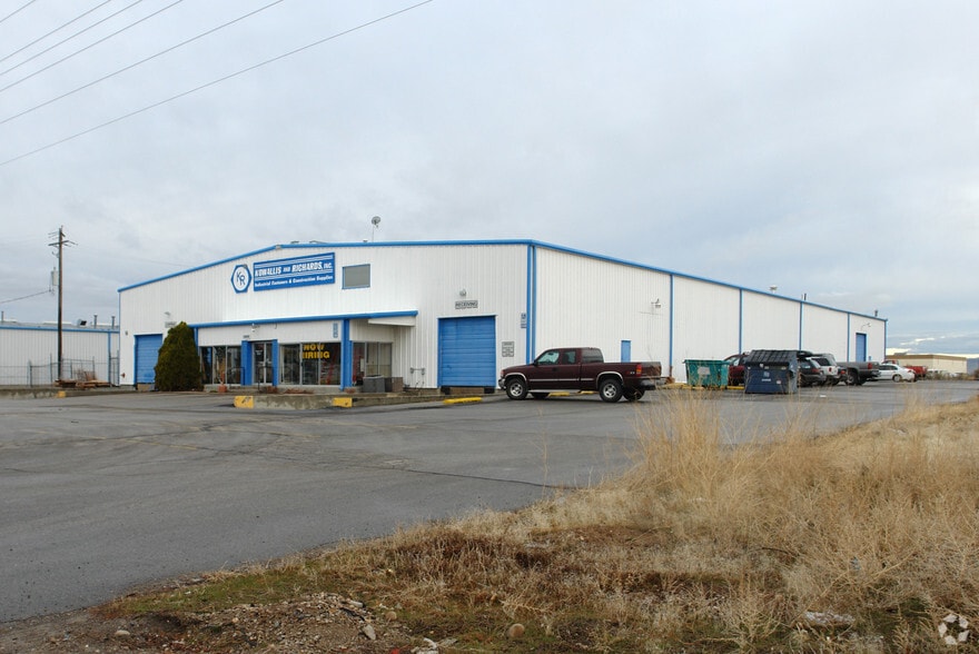 1000 W Amity Rd, Boise, ID for sale - Building Photo - Image 2 of 17