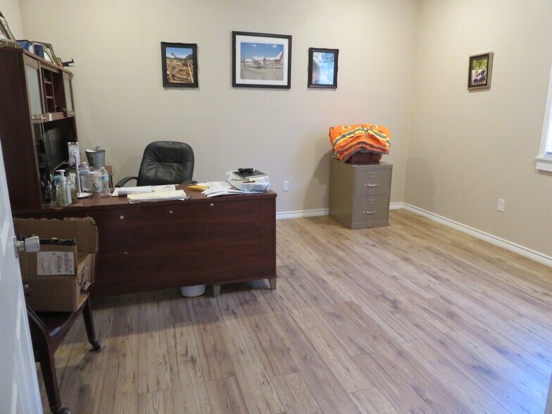 3381 TX-21 Hwy, Nacogdoches, TX à vendre - Photo intérieure - Image 2 de 20