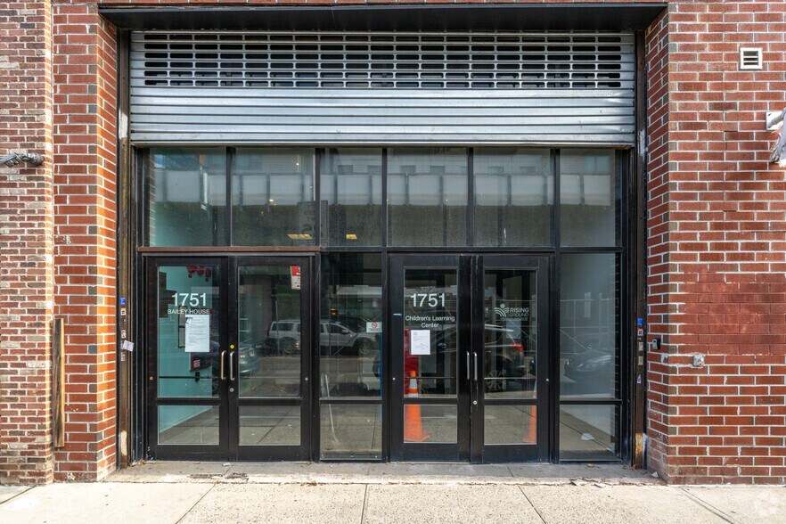 1751 Park Ave, New York, NY à louer - Photo du bâtiment - Image 3 de 8