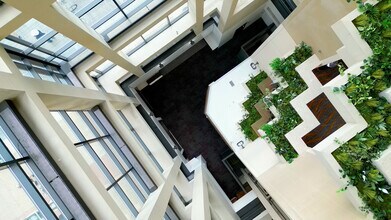 7 SW 1st Ave SW, Rochester, MN for lease Interior Photo- Image 1 of 16