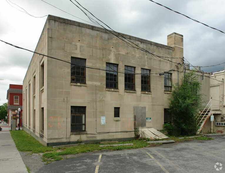 100 S Main St, Blacksburg, VA for lease - Building Photo - Image 2 of 2