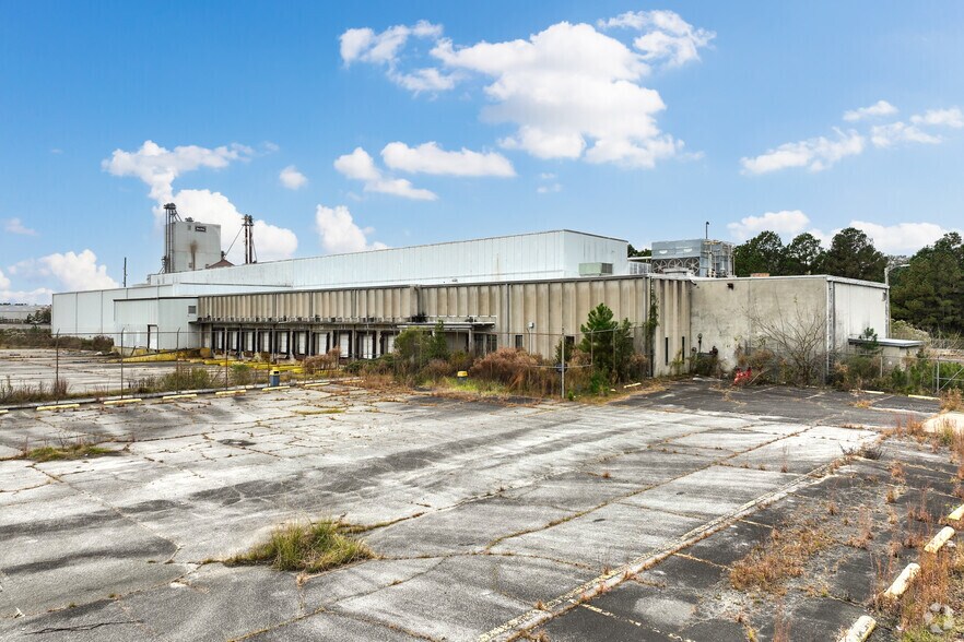 102 N Midway Rd, Cordele, GA à vendre - Photo du bâtiment - Image 1 de 20