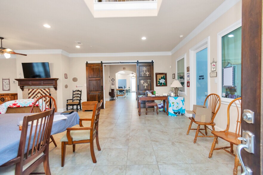 26250 Riley Rd, Waller, TX à vendre - Photo intérieure - Image 3 de 36