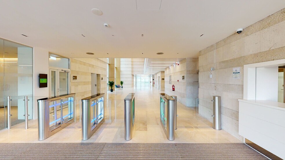 Calle Severo Ochoa, 2, Las Rozas de Madrid, Madrid à louer - Numérisation 3D de Matterport - Image 3 de 39