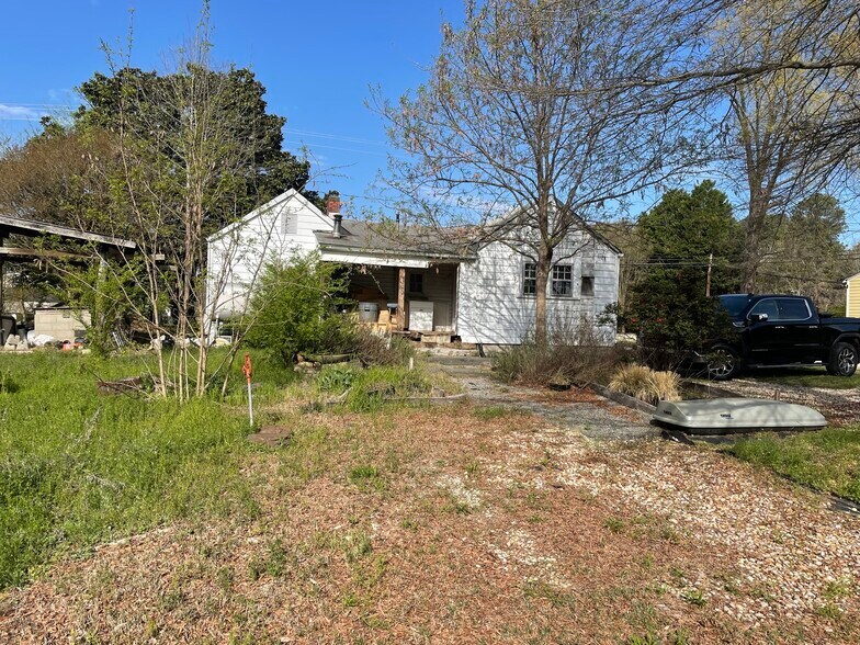4137 S Alston Ave, Durham, NC à vendre - Photo du bâtiment - Image 3 de 5
