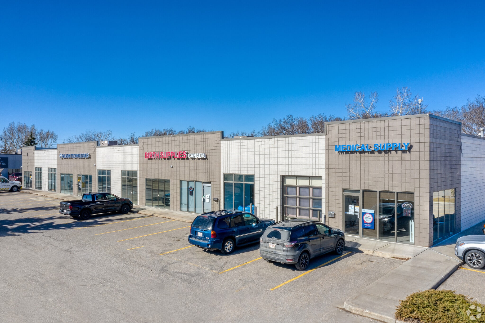 6330 12th St SE, Calgary, AB for lease Primary Photo- Image 1 of 6