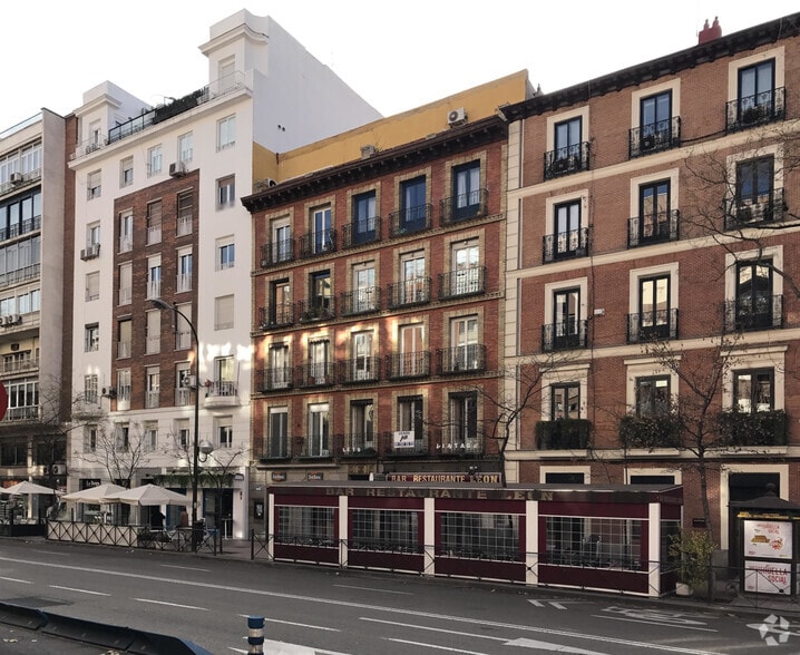 Calle de Diego de León, 40, Madrid, Madrid for sale - Primary Photo - Image 1 of 2
