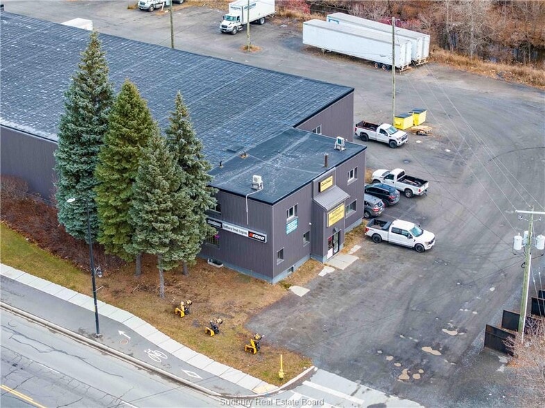 560 Notre Dame Ave, Sudbury, ON for lease - Building Photo - Image 2 of 13