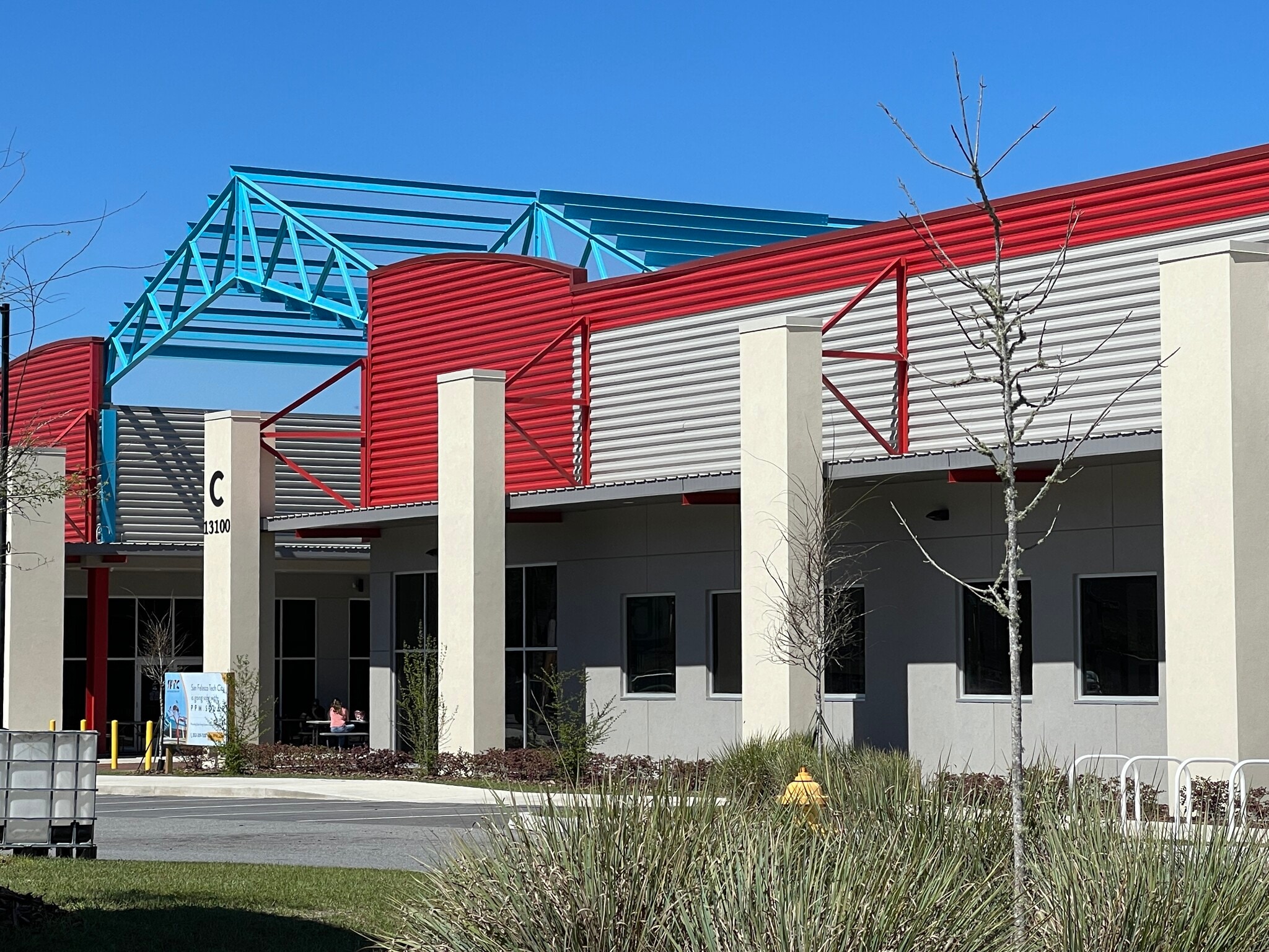 13000 Tech City Cir, Alachua, FL à louer Photo du bâtiment- Image 1 de 6