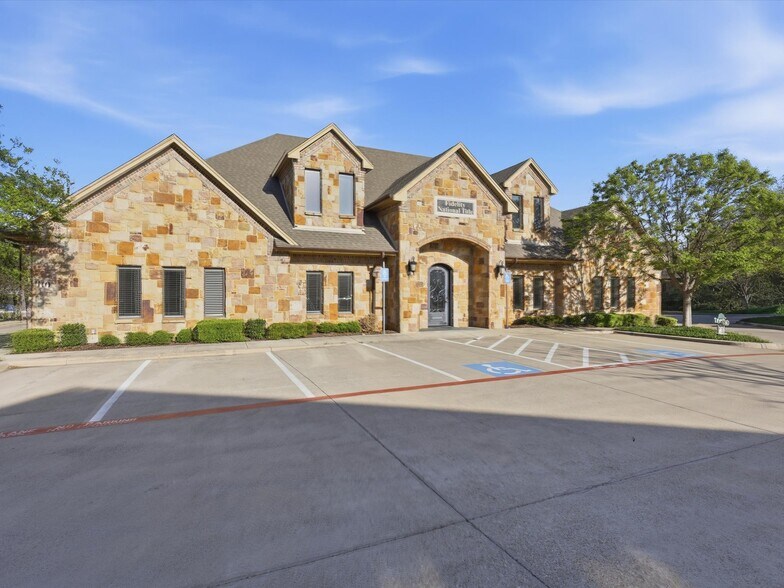 101 Countryside Ct, Southlake, TX à vendre - Photo du bâtiment - Image 3 de 36