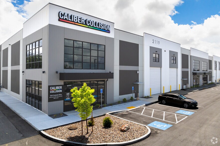 2119 S 1200 W, Woods Cross, UT à vendre - Photo principale - Image 1 de 7