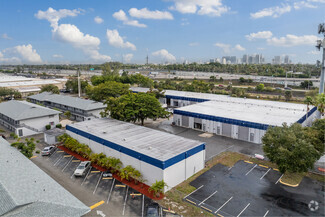 Plus de détails pour 1111 SW 21st Ave, Fort Lauderdale, FL - Industriel/Logistique à louer