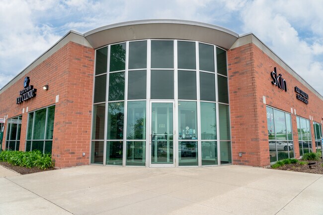 More details for 21675 E Moreland Blvd, Waukesha, WI - Office/Medical, Office/Retail for Lease