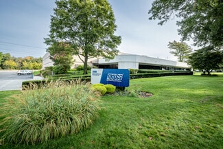 More details for 250 Rabro Dr E, Hauppauge, NY - Industrial for Lease