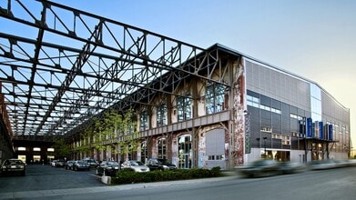 2600 Rue William Tremblay, Montréal, QC for lease Building Photo- Image 1 of 16