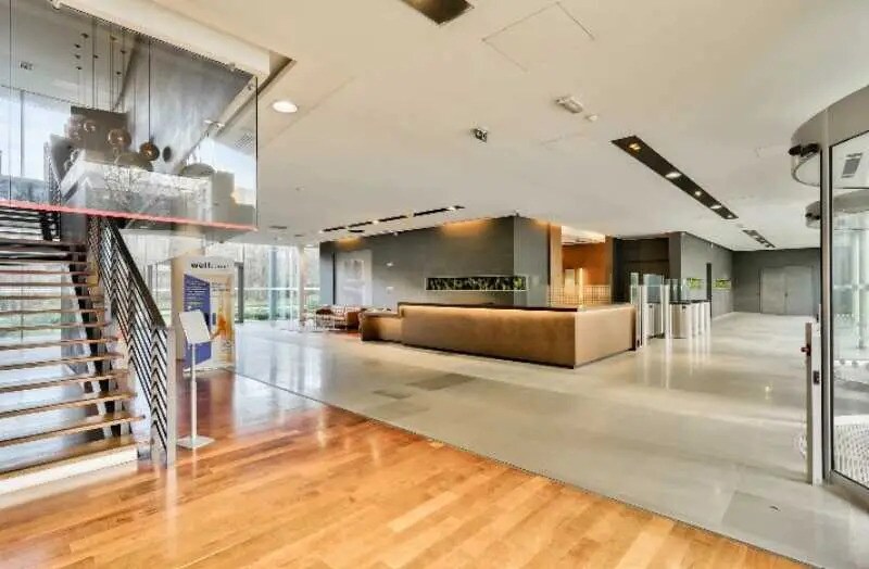 140-142 Boulevard Macdonald, Paris à louer - Photo du bâtiment - Image 2 de 19