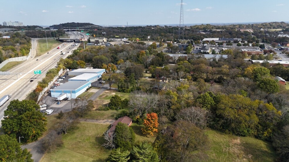 316 Homestead Rd, Nashville, TN for lease - Building Photo - Image 2 of 13