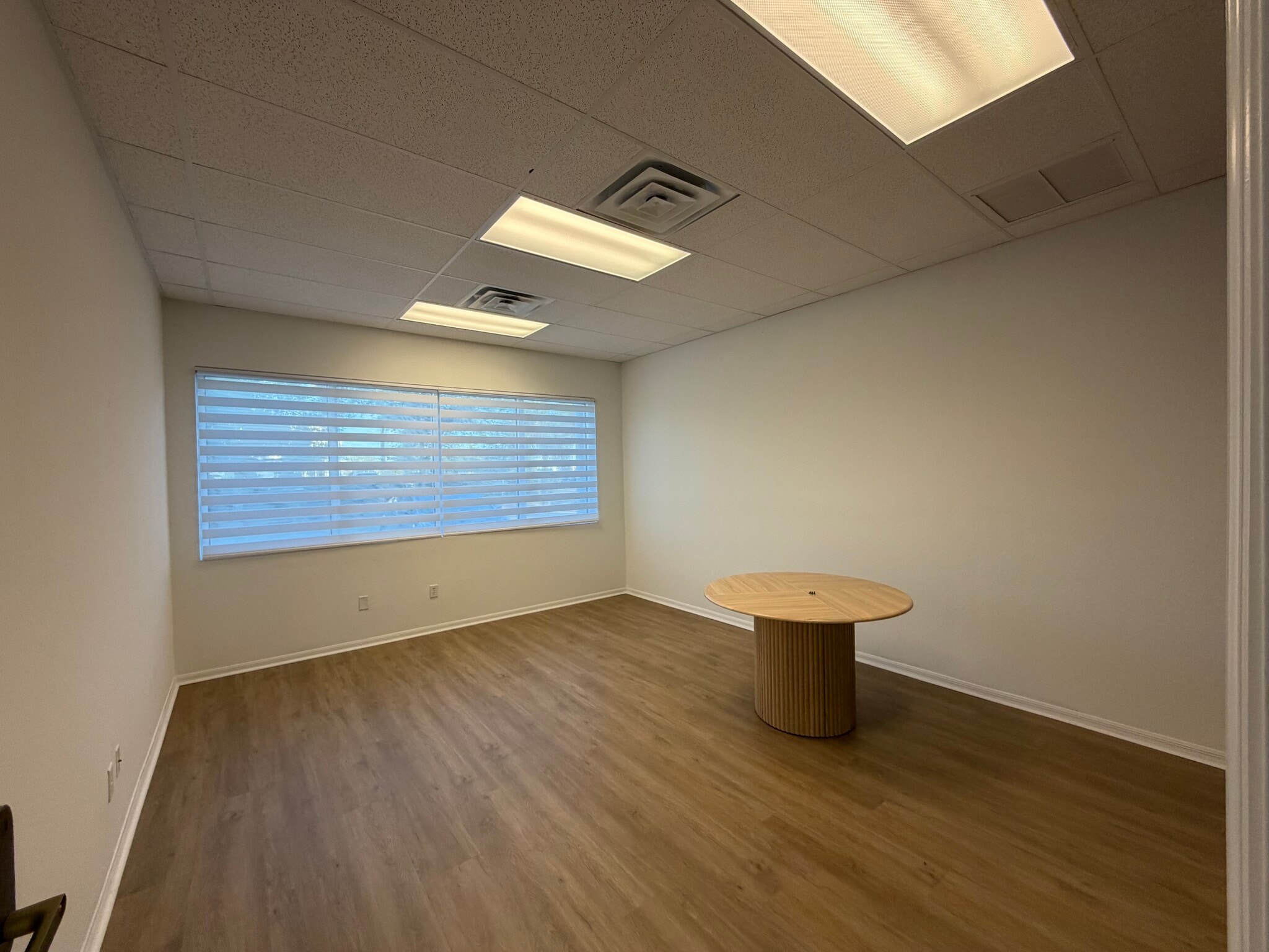 3620 Colonial Blvd, Fort Myers, FL for lease Interior Photo- Image 1 of 7