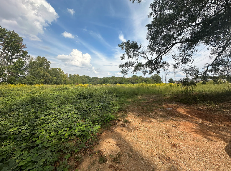 Short Pike Rd, Huntsville, AL à louer - Photo du bâtiment - Image 3 de 3