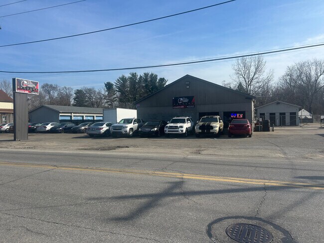 More details for 1631-1633 Toledo Rd, Elkhart, IN - Retail for Sale