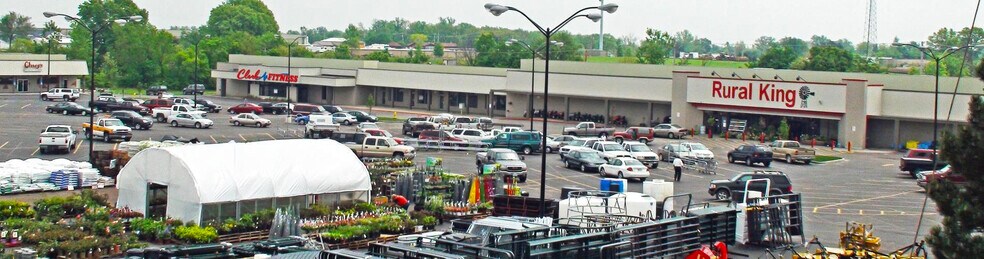 1 Wentzville Ctr, Wentzville, MO for lease - Building Photo - Image 3 of 7
