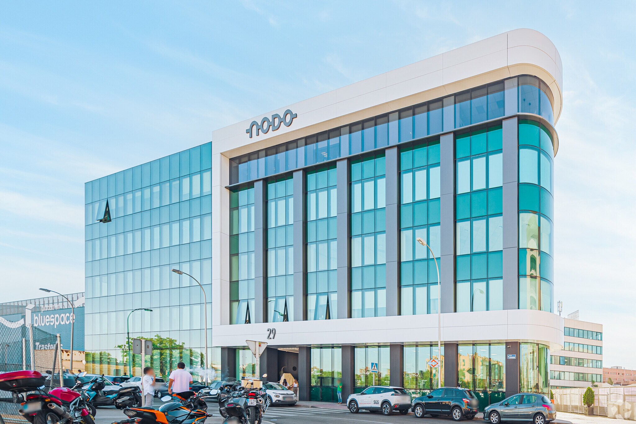 Bureau dans Madrid, Madrid à louer Photo principale- Image 1 de 4