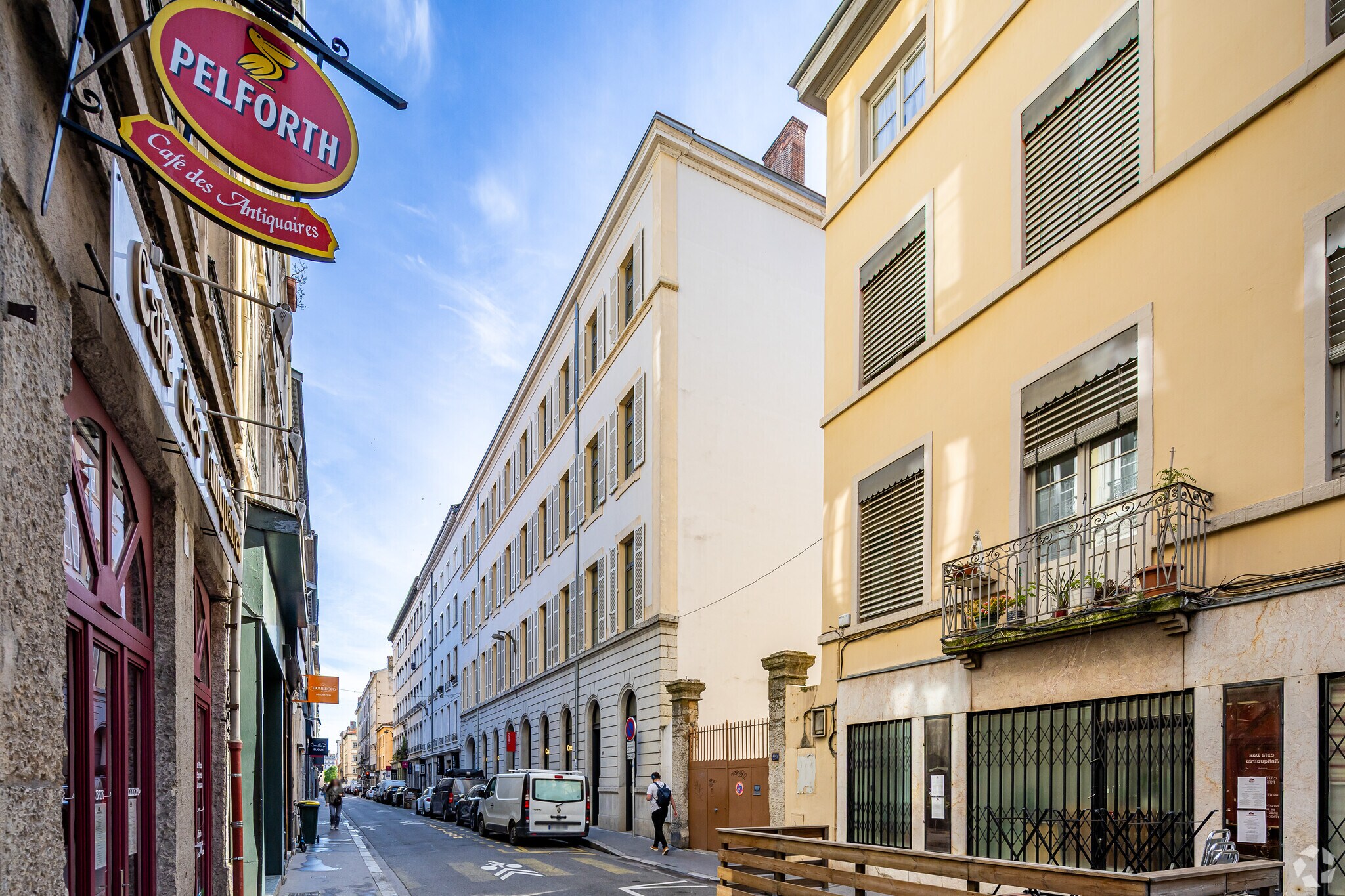 27 Rue Auguste Comte, Lyon for lease Primary Photo- Image 1 of 19
