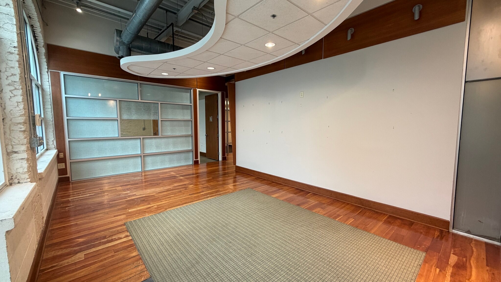 590 Means St NW, Atlanta, GA à louer Photo intérieure- Image 1 de 9