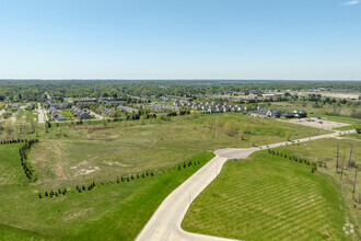 951 Vanguard Drive, Pontiac, MI - Aérien  Vue de la carte - Image1