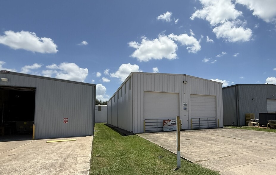 1408 Illinois Ave, South Houston, TX for lease - Building Photo - Image 2 of 5