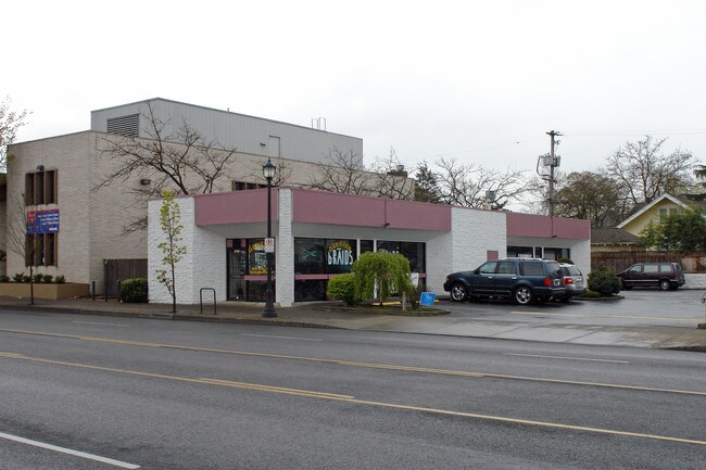Plus de détails pour 5601 NE Martin Luther King Jr Blvd, Portland, OR - Commerce de détail à louer