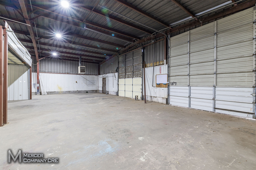 6415 S I 35 Service Rd, Oklahoma City, OK for lease - Interior Photo - Image 3 of 12