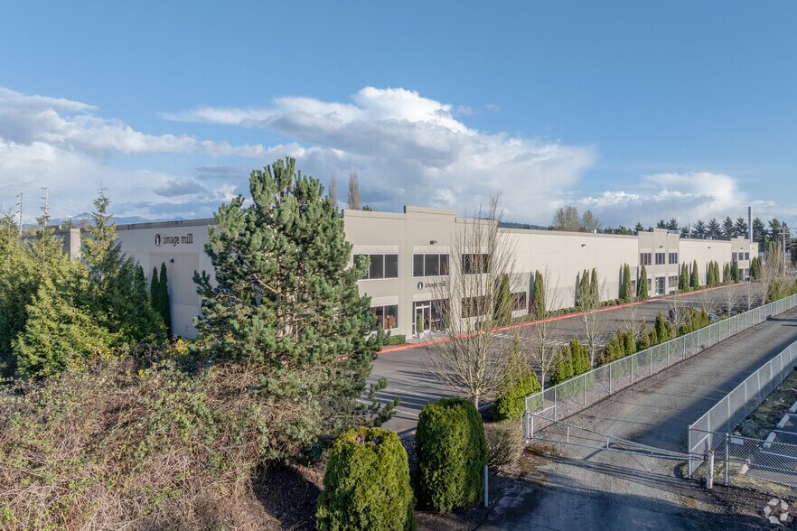 17675 147th St SE, Monroe, WA à vendre - Photo principale - Image 1 de 11