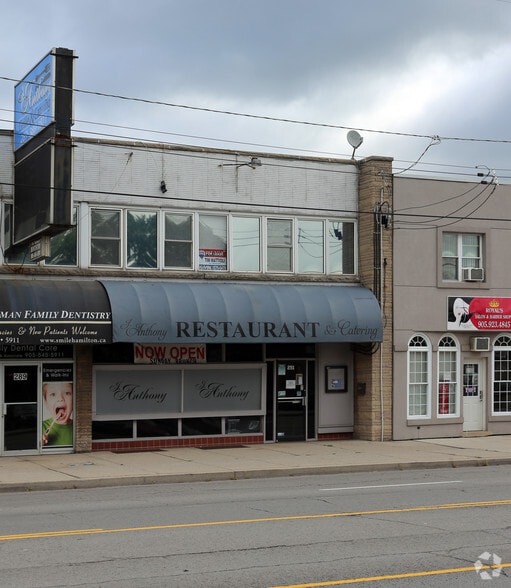 289-291 Queenston Rd, Hamilton, ON for sale - Primary Photo - Image 1 of 1