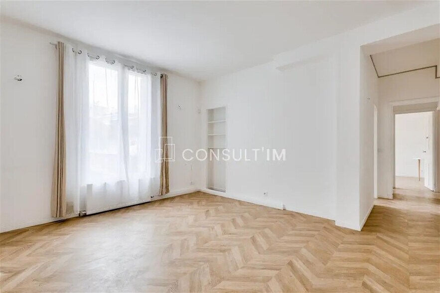 Bureau dans Boulogne-Billancourt à louer - Photo du bâtiment - Image 1 de 9