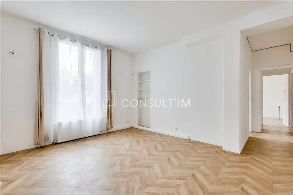 Office in Boulogne-Billancourt for lease Building Photo- Image 1 of 10