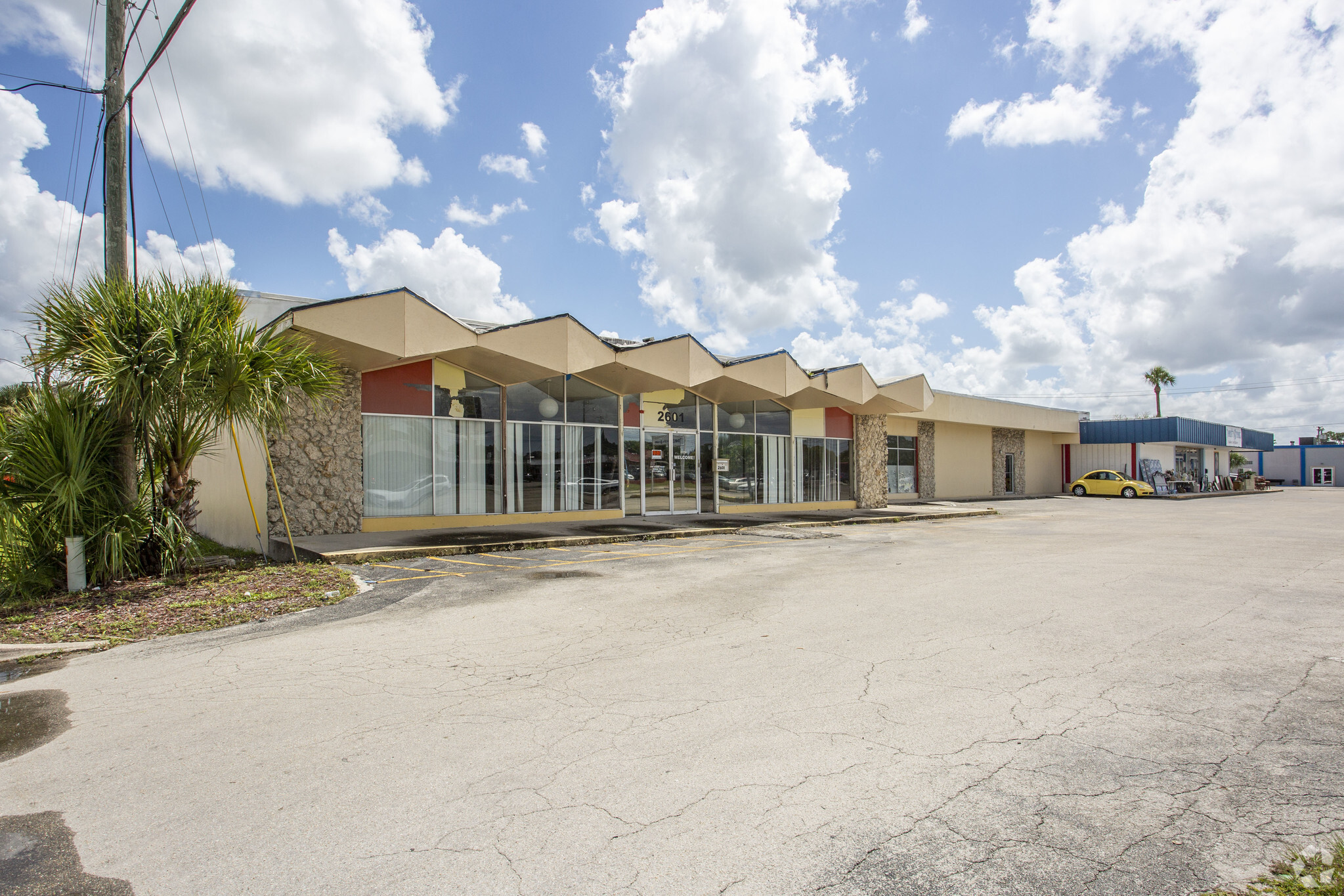 2601-2621 Fowler St, Fort Myers, FL for sale Building Photo- Image 1 of 1