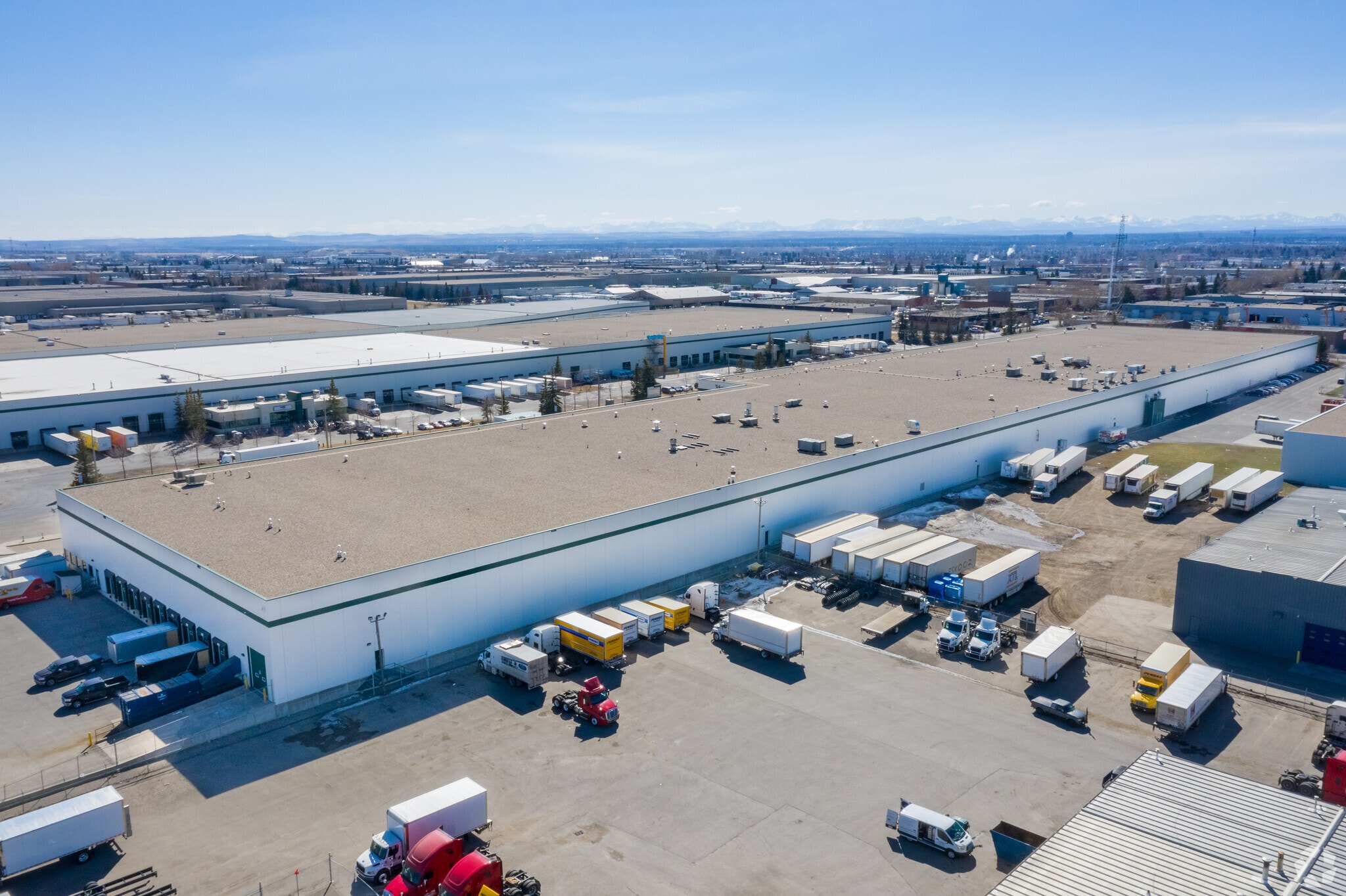 6403 48 St SE, Calgary, AB for lease Building Photo- Image 1 of 2