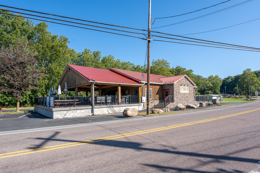 3819 Route 711, Ligonier, PA à vendre - Photo du bâtiment - Image 3 de 32