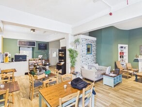 51-53 South St, Perth à louer Photo intérieure- Image 1 de 13