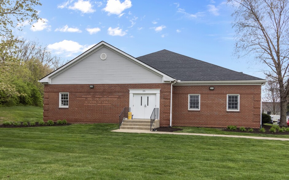 351 Transfer Dr, Indianapolis, IN for sale - Building Photo - Image 1 of 11