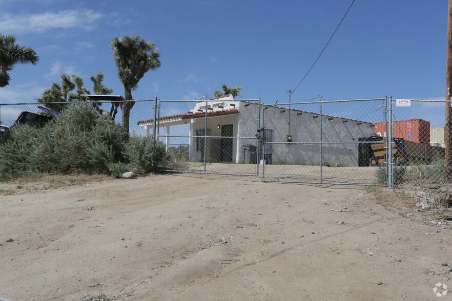 4440 Old Woman Springs Rd, Yucca Valley, CA à vendre - Photo principale - Image 1 de 1