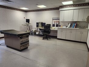 329 Belleville Ave, Bloomfield, NJ for lease Building Photo- Image 1 of 16