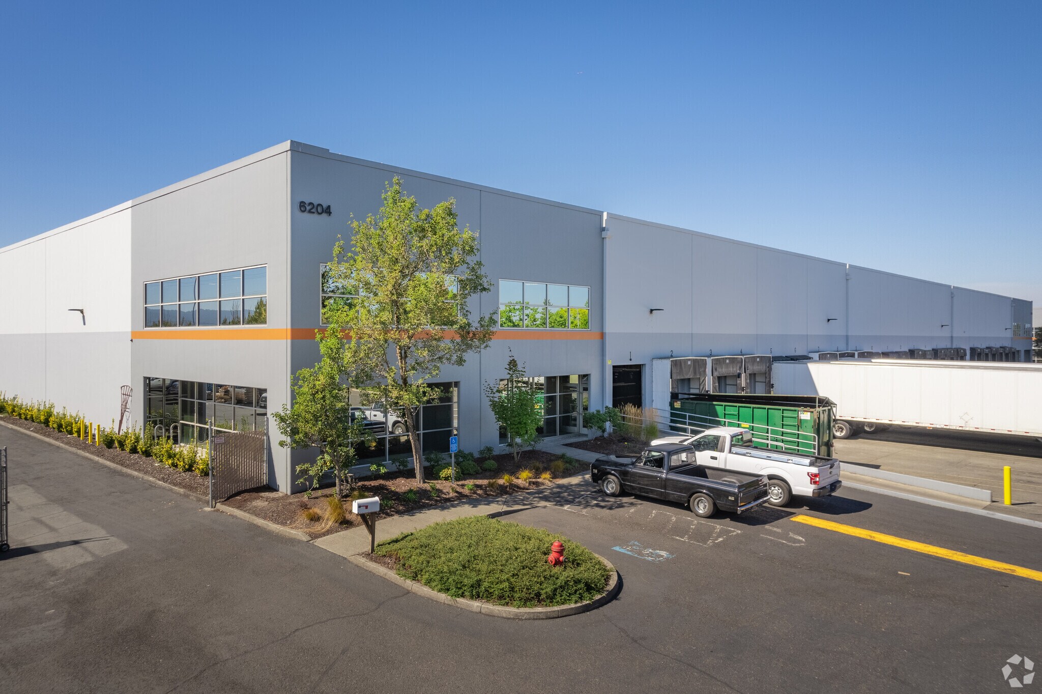 6204-6210 N Marine Dr, Portland, OR for lease Building Photo- Image 1 of 6