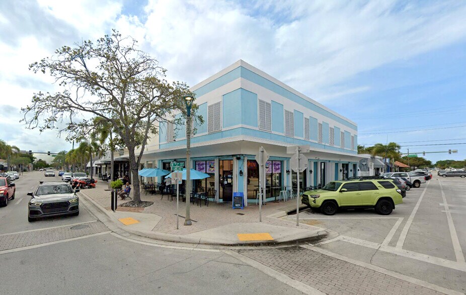800-804 Lake Ave, Lake Worth, FL à vendre - Photo du bâtiment - Image 2 de 7