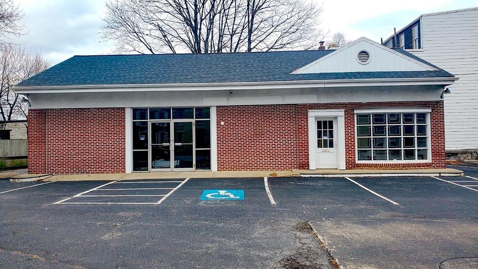 100 N Broad St, York, PA for lease - Building Photo - Image 2 of 5