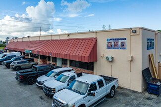 Plus de détails pour 6350-6370 NW 82nd Ave, Miami, FL - Commerce de détail, Industriel à louer