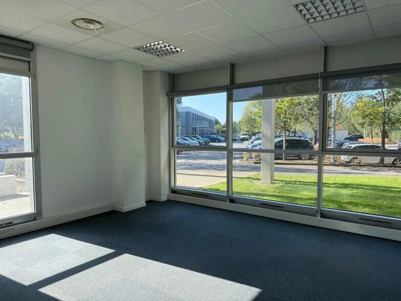 10 Rue Edouard Nignon, Nantes à louer - Photo du bâtiment - Image 3 de 8
