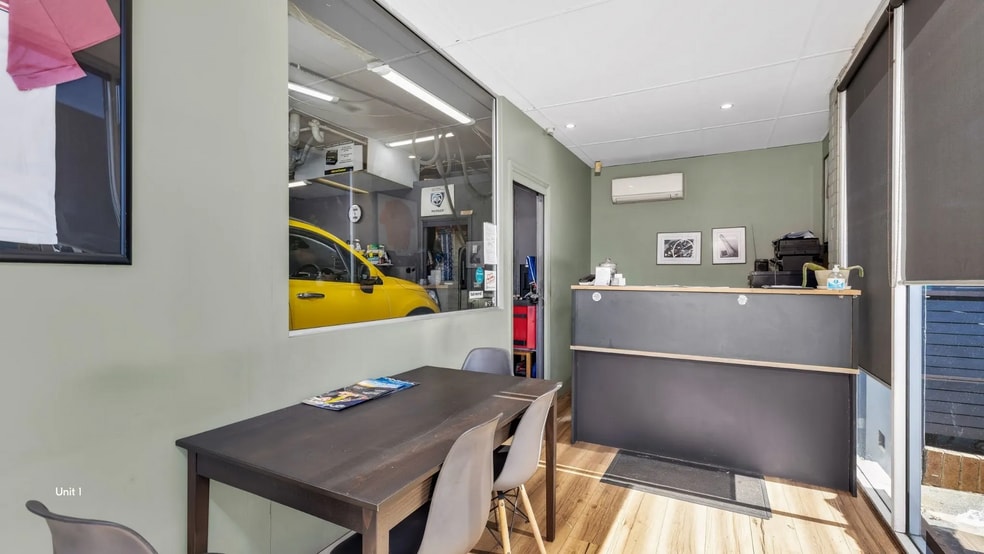 732 Pittwater Rd, Brookvale for sale - Interior Photo - Image 1 of 8
